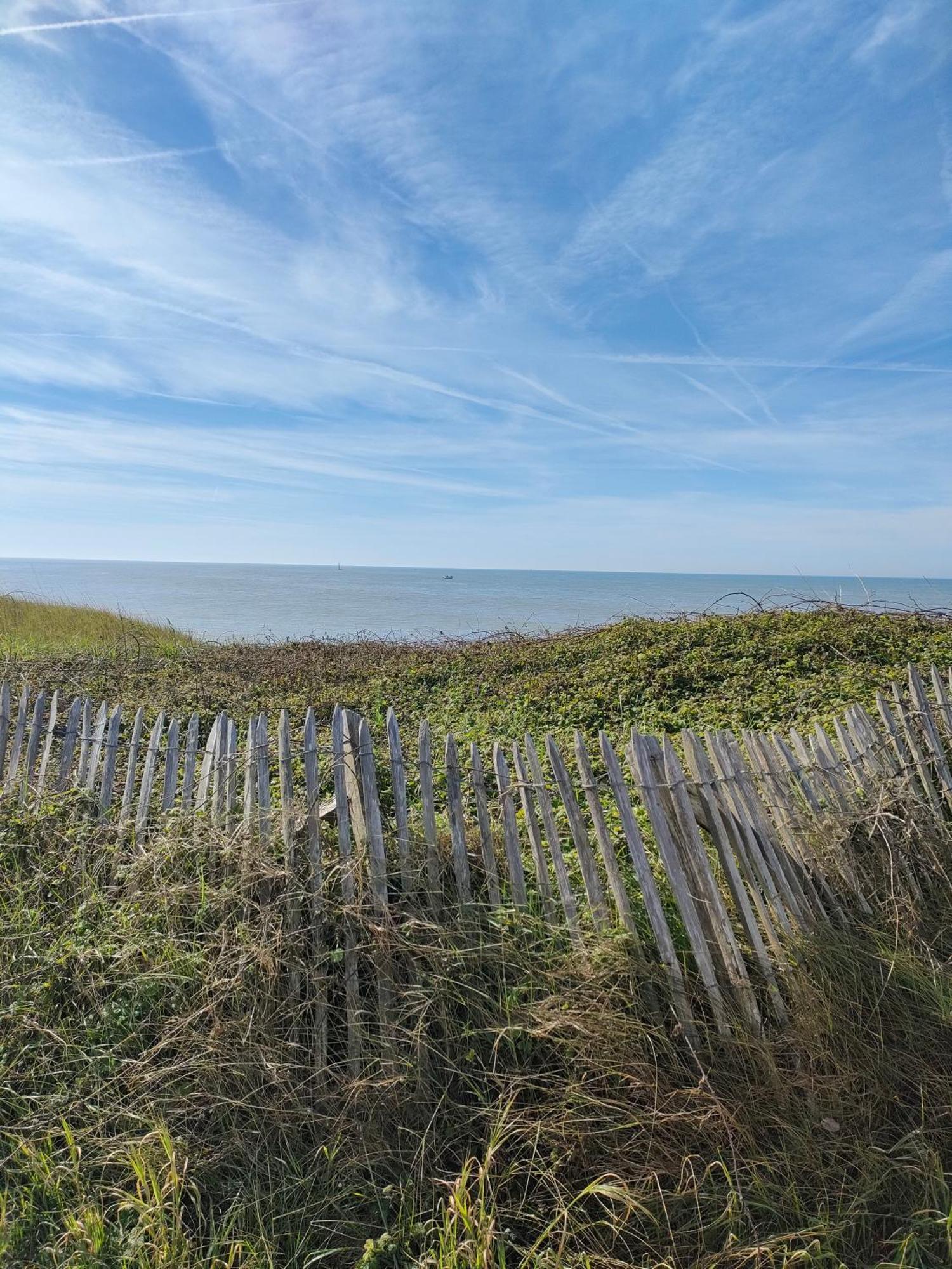 Les Terrasses Du Chateau Barneville-Carteret Luaran gambar